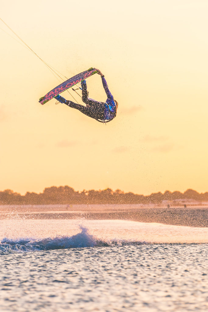 Sander Bos kitesurfing