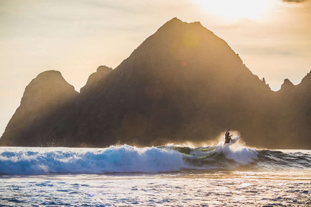 Sumbawa, Yoyo beach surfing