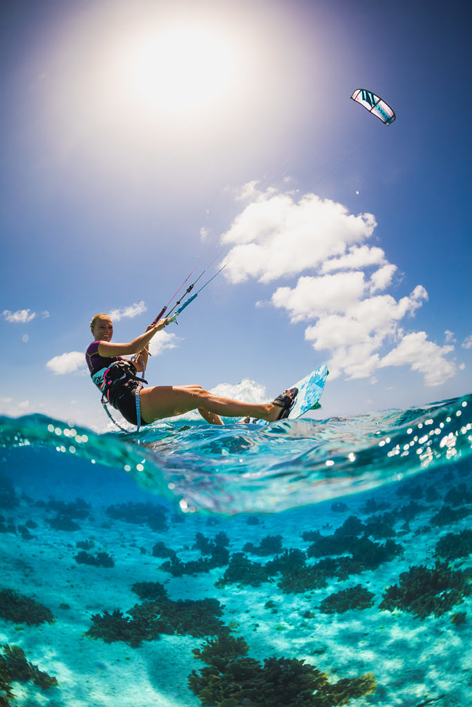 Susanne kitesurfing