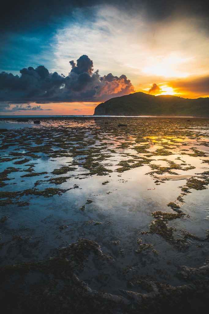 Yoyo Sumbawa sunset