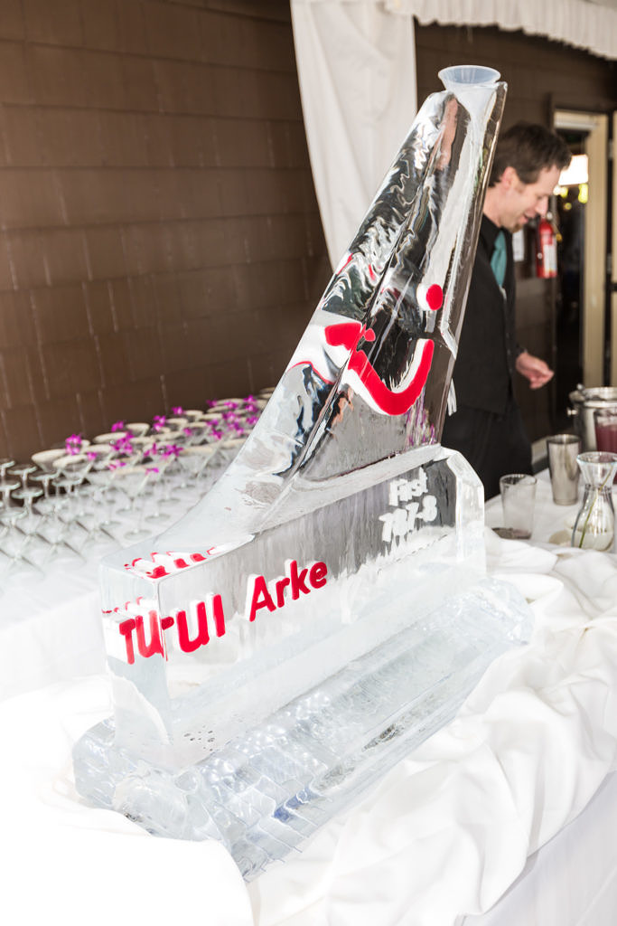 First Dutch 787 Dreamliner TUI Seattle