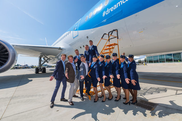 First Dutch 787 Dreamliner TUI Seattle