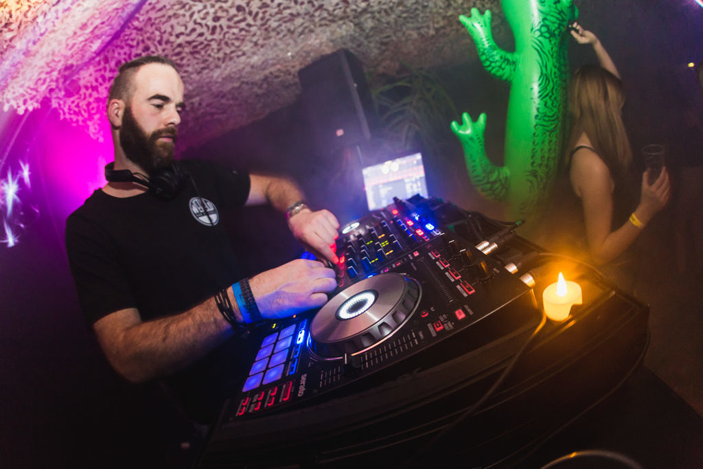 Tholen Unighted 2016