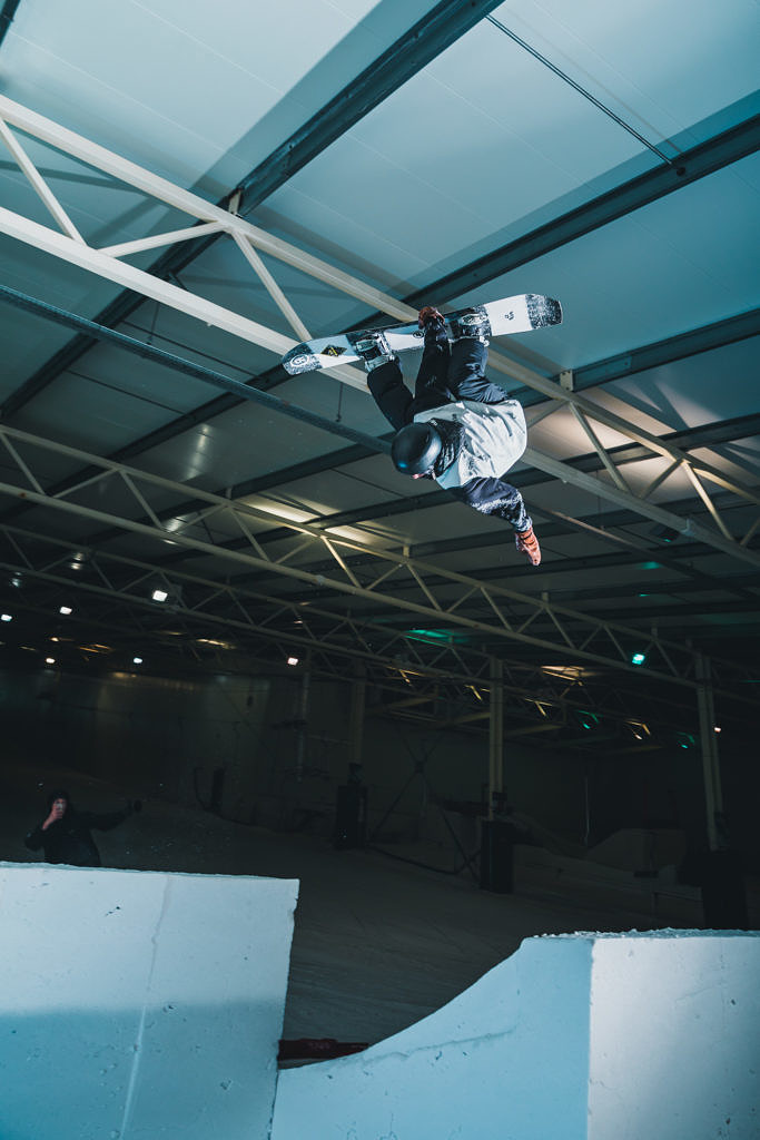 Erik Bastiaansen invites - Skidome Terneuzen snowboarding