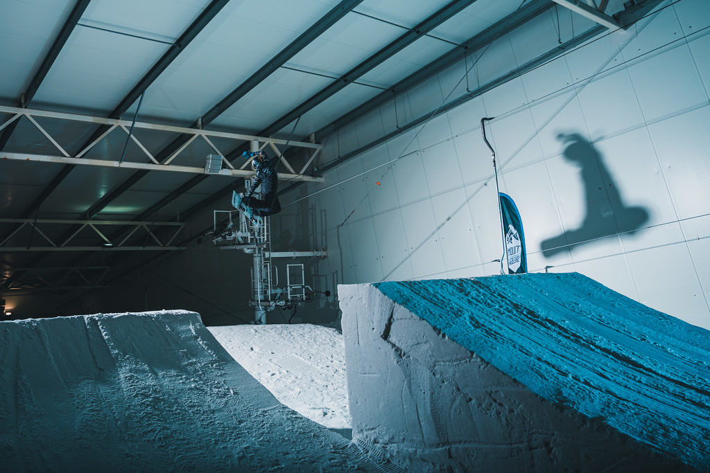 Erik Bastiaansen invites - Skidome Terneuzen snowboarding