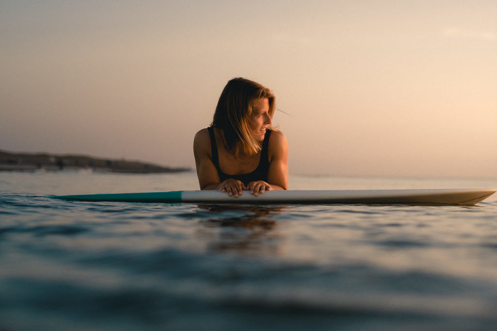 Estelle & Lucia surf shoot
